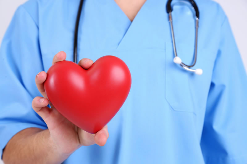 中暑不能做的几件事情 中暑后的4个行为“误区”